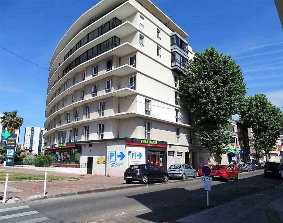 Charmant T2 Climatise Proche Du Centre Et Des Commerces - Gare A 15 Minutes Toulon Exterior photo
